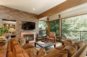 Durant Condominiums Unit C6, Ski-In Condo, 2 Blocks from the Silver Queen Gondola